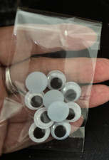 VTG New LOT of 5 PAIRS 1/2" 1.2 cm GOOGLY Wiggle EYES GlueOn Craft Doll Google