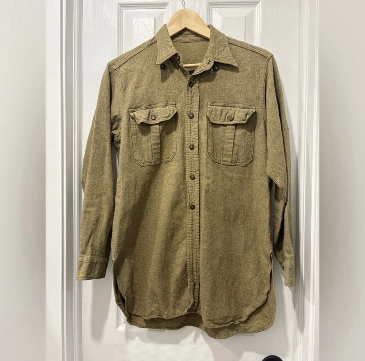 Regular Size 1940s 100% Wool Vintage Casual Shirts for Men for
