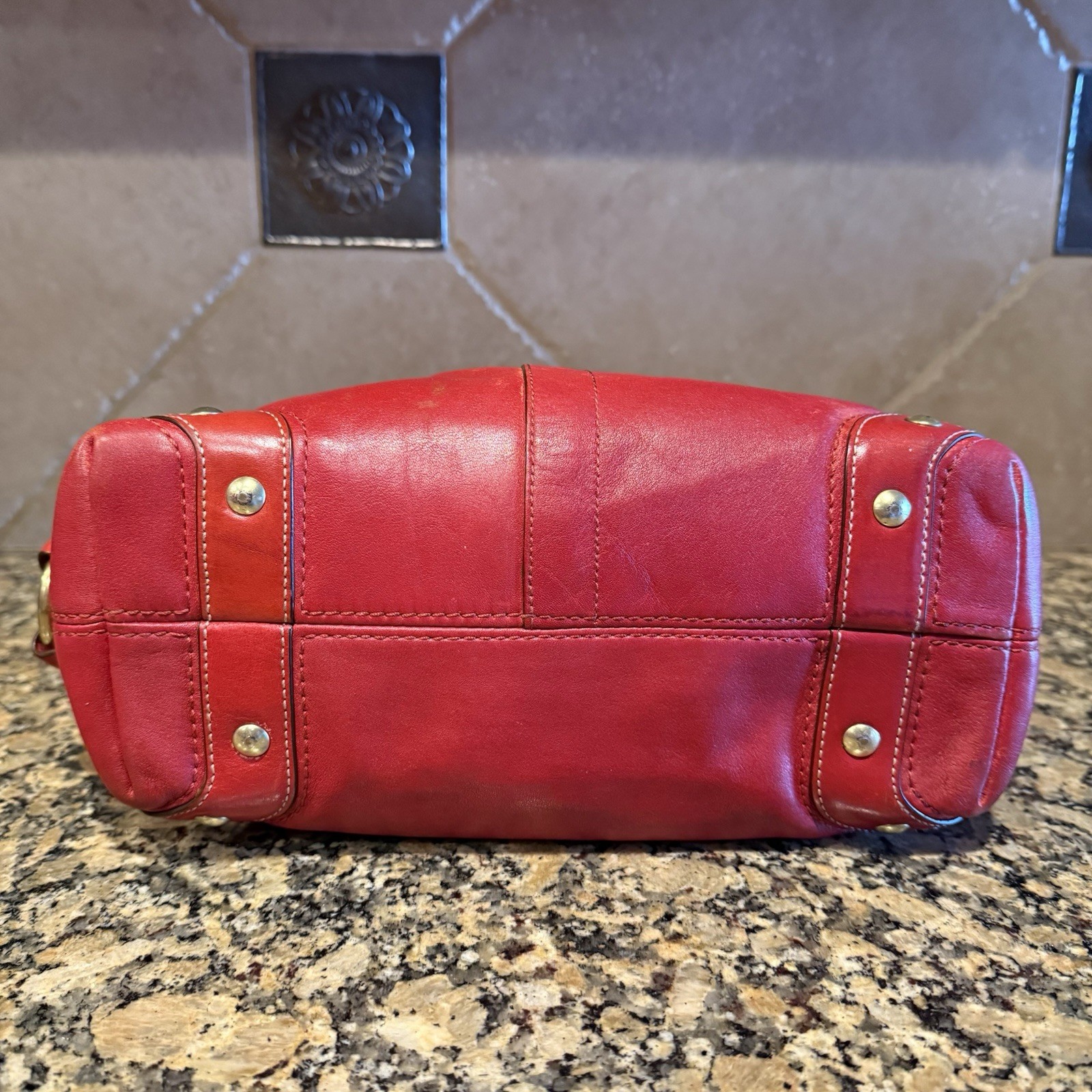 Coach Carly Vintage Leather Hobo Handbag Burgundy Red 10616 Gold Tone Hardware image 6