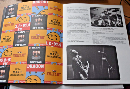 SIGNED Manic Street Preachers Millennium Tour Concert Programme 1999 event book - Picture 2 of 4