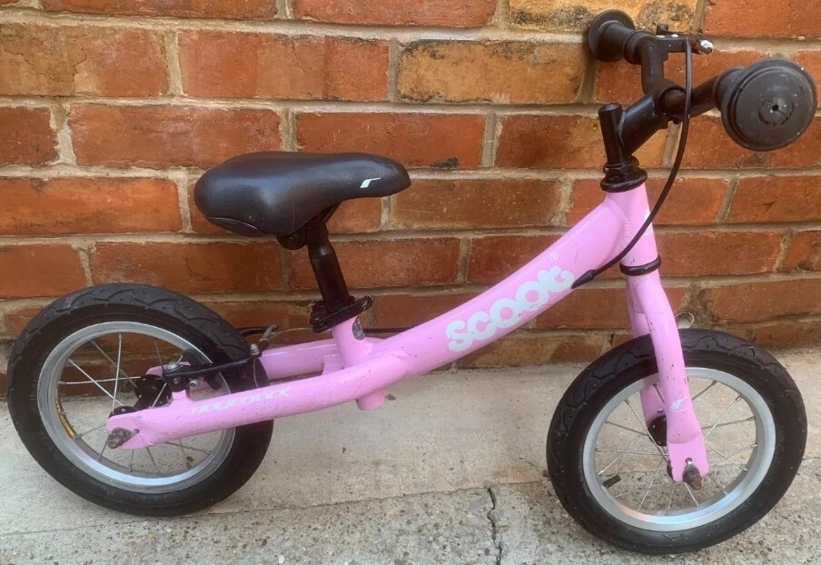 pink sports bike