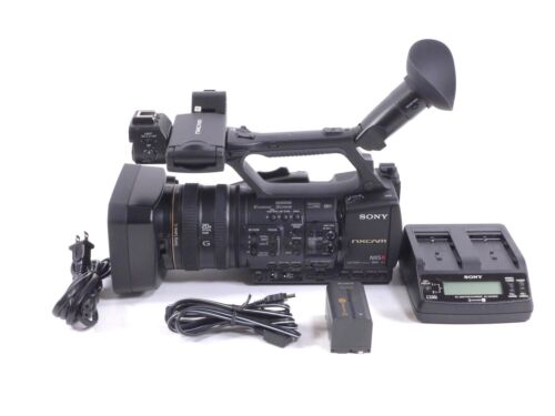 Sony HXR-NX5R NXCAM AVCHD Video Camcorder NX5 R - Picture 1 of 8