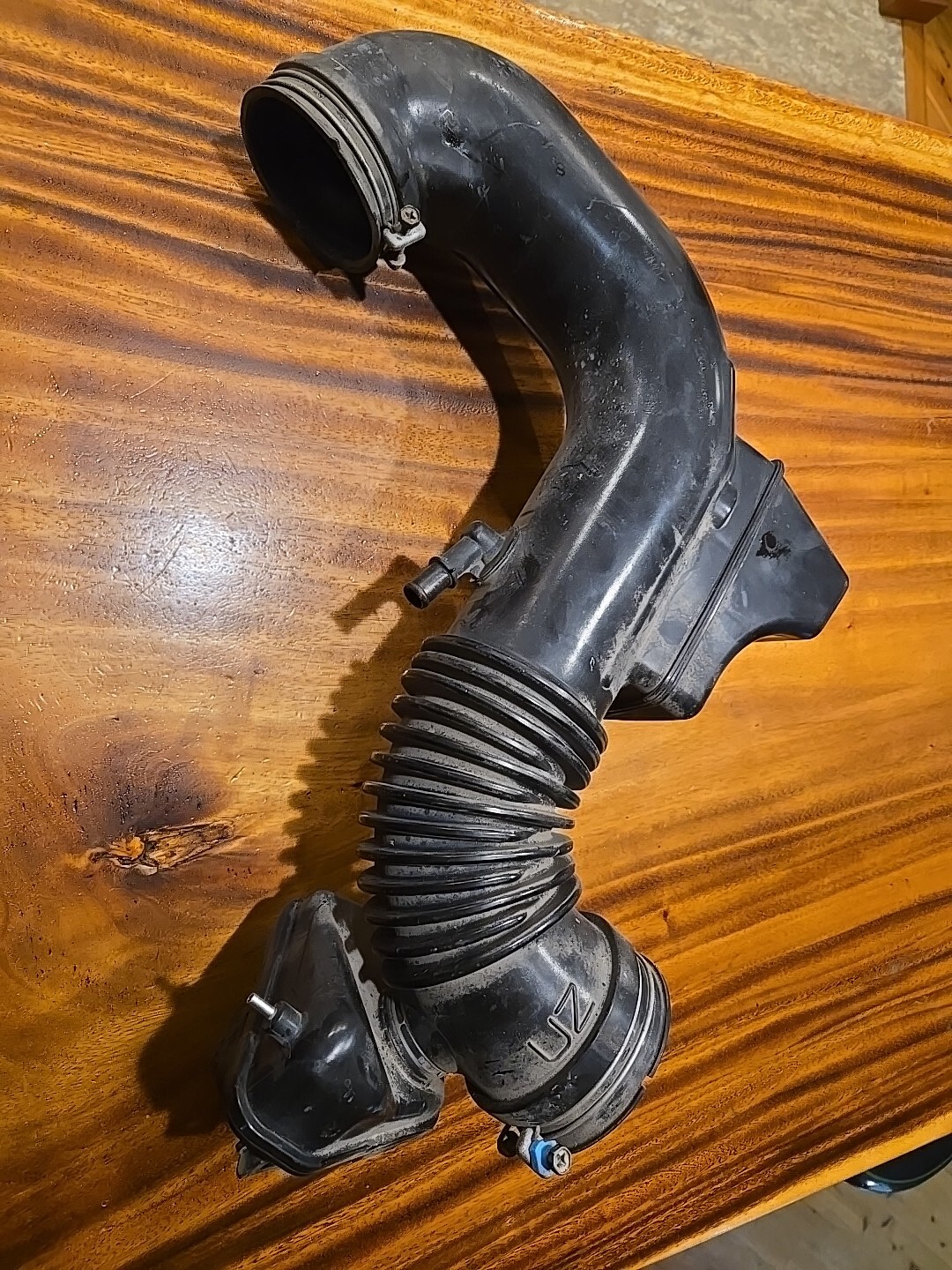 2006-2009 Toyota 4runner Air Intake Tube 4.7 V8 OEM P6570*B