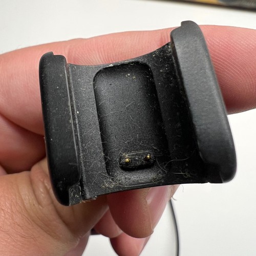 Fitbit Health & Fitness Tracker Watch – UNKNOWN MODEL - SOLD AS IS / FOR PARTS - Picture 16 of 18