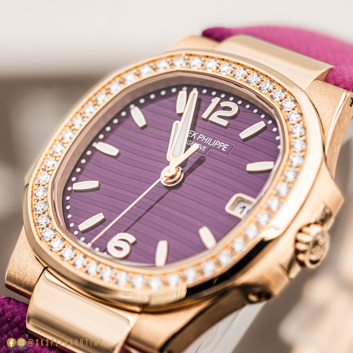 NEW Patek Philippe Nautilus Ladies 7010R-013 Rose Gold Diamond