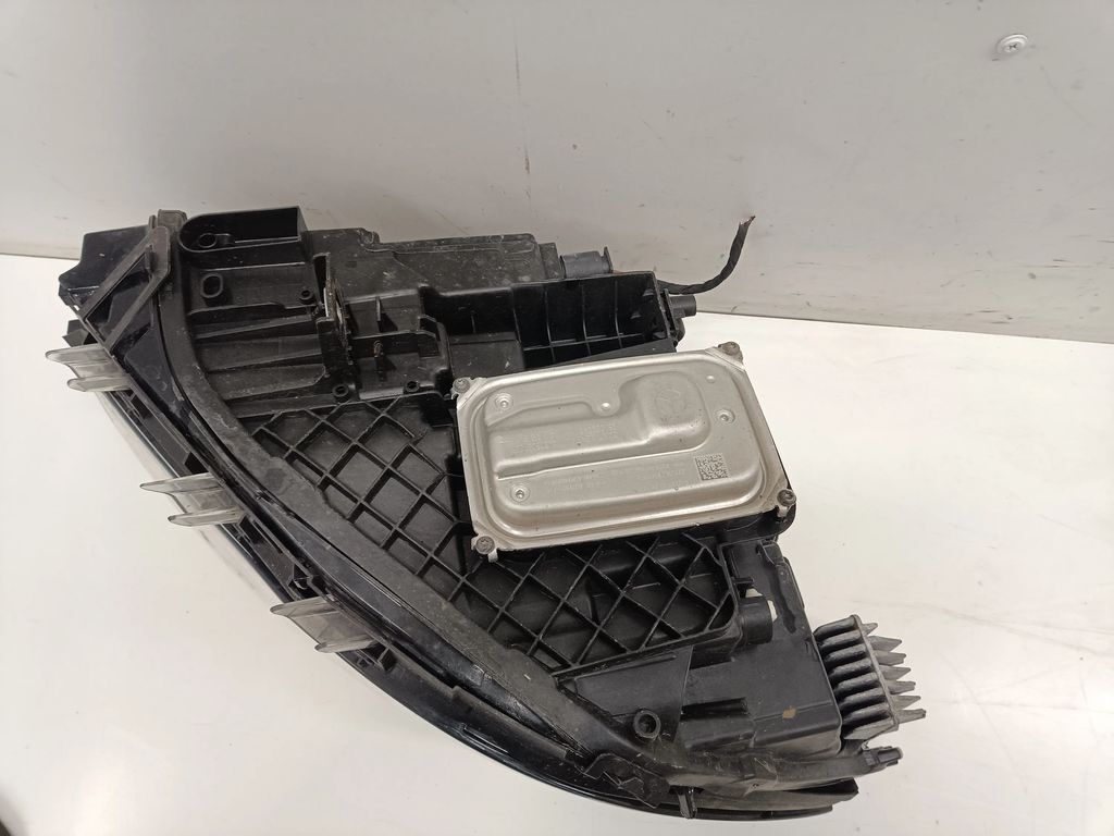 Mercedes-Benz GLA H247 2023 Front right headlight headlamp 