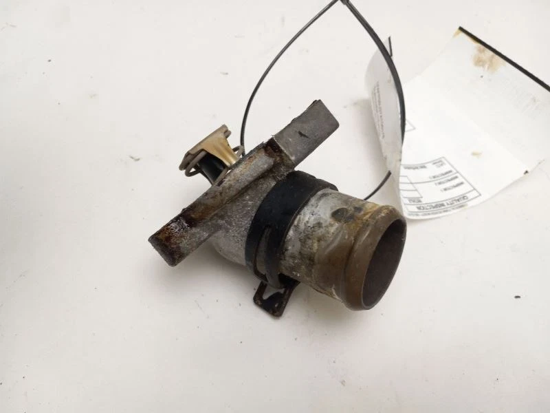 CARCASA TERMOSTATO FORD TAURUS 2007 Foto 2 de 4