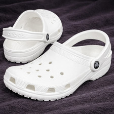 Crocs White Unisex Adult Classic Slip On Sandals Ultra Light Water-Friendly