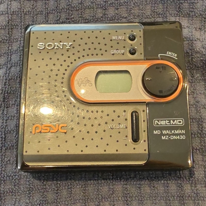 Sony MZ DN430 PSYC Net MD Walkman Minidisc Music Player