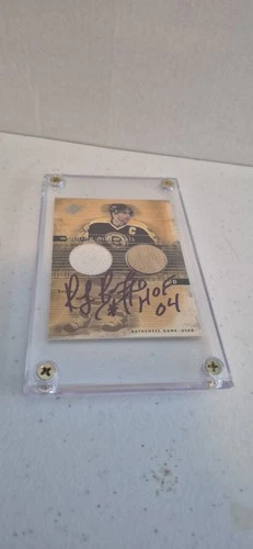 NHL STICK JERSEY CARD SIGNED BY RAY BOURQUE HOF 04
