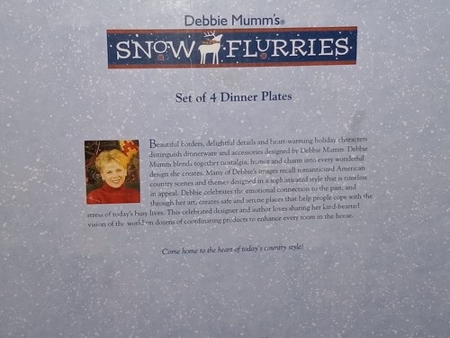 Debbie Mumm SNOW FLURRIES 11" Dinner Plate Set x4 Large Christmas Plates round - Picture 20 of 22