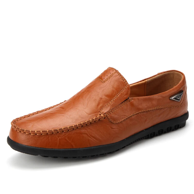 Handmade Leather Shoes Men Fashion Loafers Soft Casual Shoes  display picture 3