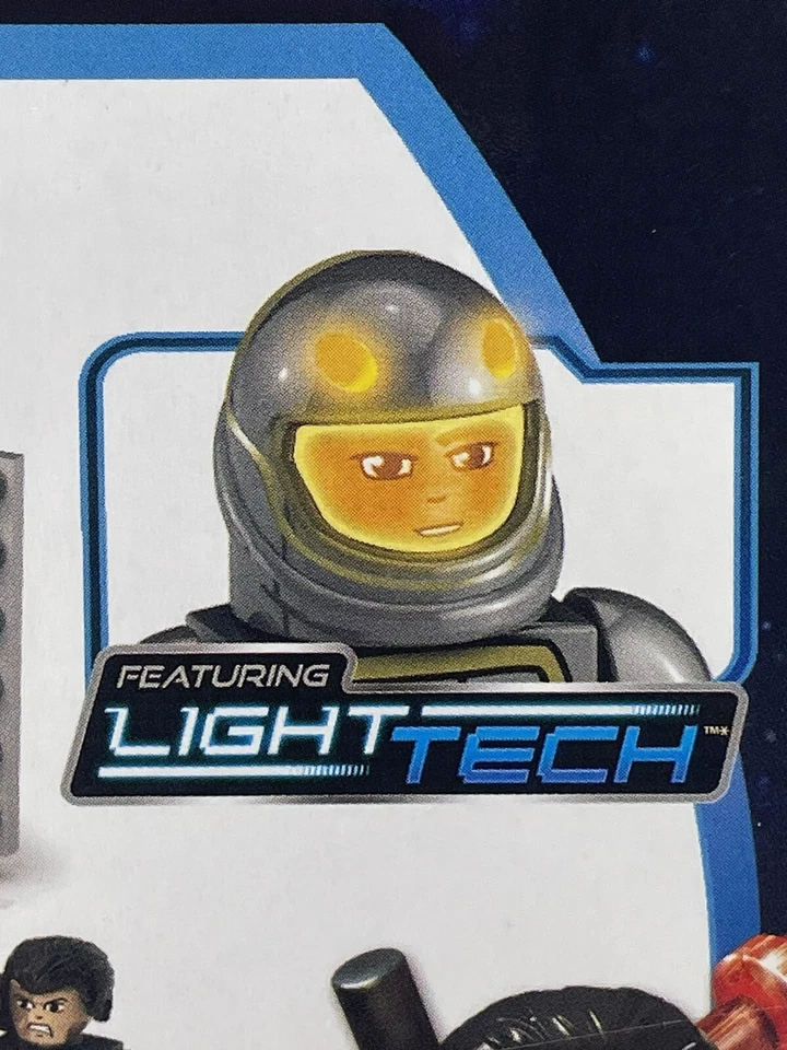 Nuevo KRE-O Star Trek Buceo Profundo con Tecnología de Luz 36 Piezas Foto 3 de 4