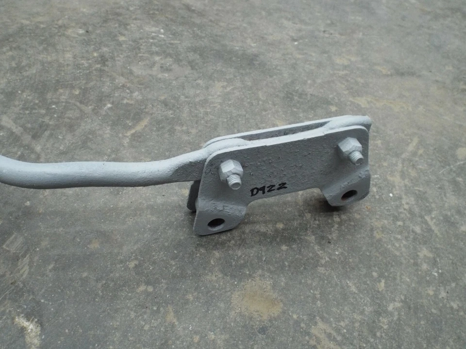 Barra estabilizadora trasera 1979 1980 1981 1982 Ford Mustang/Mercury Capri 79 80 81 82 5,0/302 Foto 2 de 4