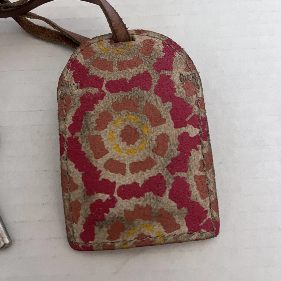 FOSSIL Plata Llave y Cuero FOB Repuesto Etiqueta Colgante Llavero Dije Etiqueta Equipaje Foto 2 de 4