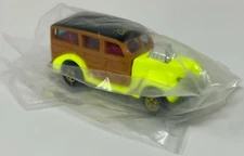 Hot Wheels 1990 - '40s Ford Woodie Wagon - Yellow California Cal Custom New 1:64