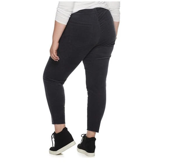 Juniors' Plus Size Unionbay Stretch Corduroy Skinny Ankle Pants () - Image 3 of 3