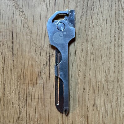 Rare Carhartt X Swiss+Tech 6-In-1 Utili Key Tool Stainless Steel Keychain  Keyrin