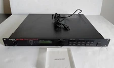 ROLAND SN-700 NOISE HUM ELIMINATOR free shipping Used