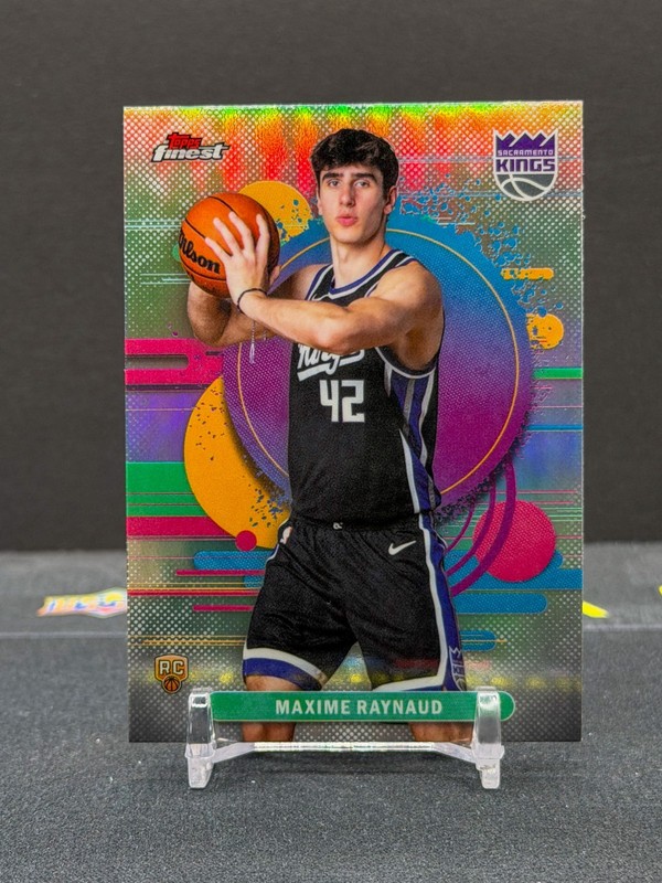 2025-26 Topps Finest - Uncommon Maxime Raynaud #132 Refractor Rookie RC