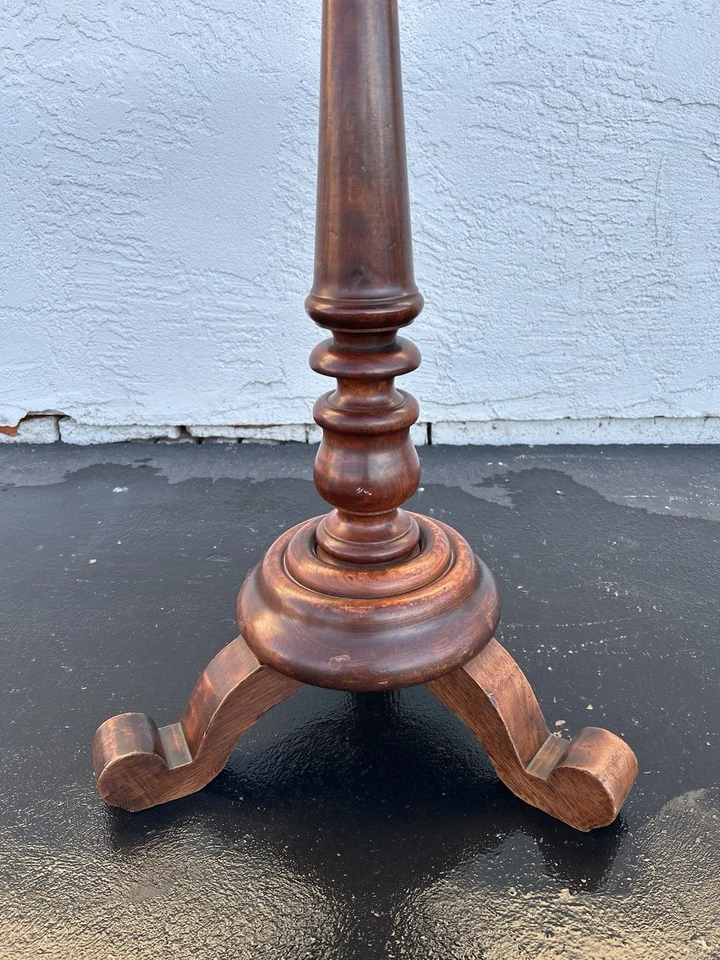 ¿Roble antiguo victoriano? Mesa ocasional/vino - Restaurada Foto 4 de 4