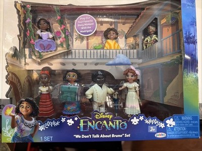 Disney Encanto: We Don t Talk About Bruno Set Madrigals 7 Figures 2023 NIB