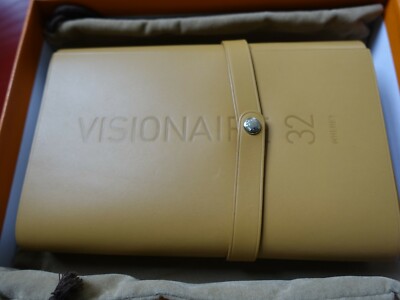 VISIONAIRE #32: 