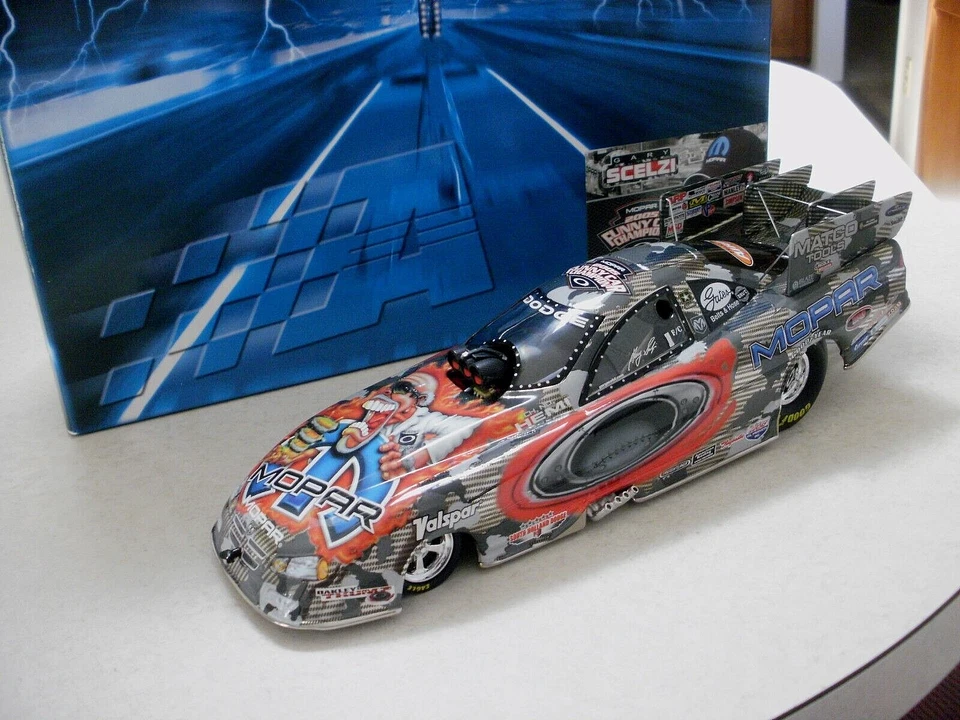 NHRA RCCA GARY SCELZI 1/24 2005 NHRA CHAMPION CHROME 1/333 #220 - Image 4 of 4