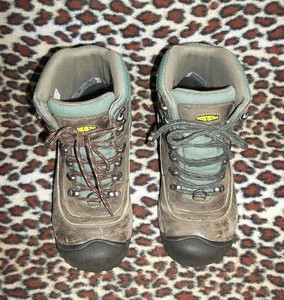 keen shellback boots