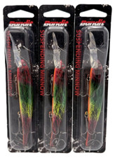 Lot of (3) Bandit Lures Suspending Minnow, 3/4 oz, 4-5/8" Red/Grn/Ylw/Blk Lace