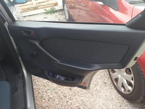 Porton Trasero para ALFA ROMEO 146 2.0 TD L 1998 395926 - Imagen 8 de 10
