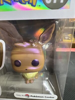 Funko Pop Games Pokemon #577 Eevee Pearlescent Pokemon Center