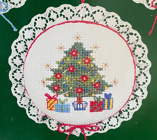 Vintage DIMENSIONS Cross Stitch Kit 1983 Christmas Ornaments Set of 3 #8310 - Picture 2 of 11