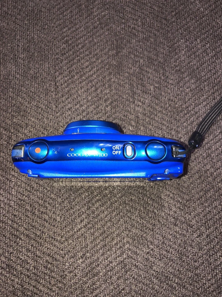 Nikon Coolpix W100 Blue  Digital Camera UNTESTED - Image 3 of 4
