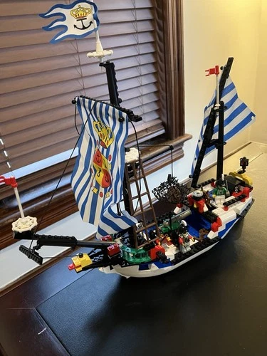 Lego Pirates #6291 “Armada Flagship” (2001), Used, Very Good Cond., Complete Set