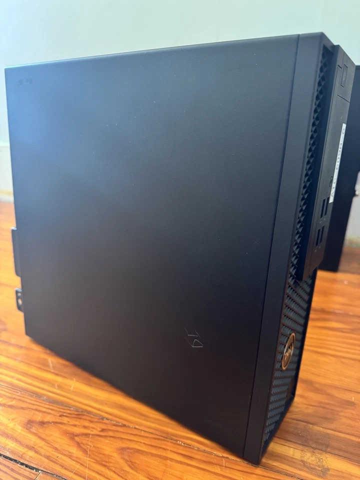 Dell Precision 3420 Xeon E3-1225 V5 3.3GHz - Image 4 of 4