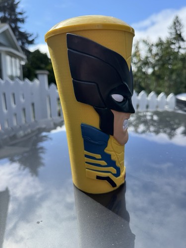 Deadpool und Wolverine Theater Tasse und ohne Topper ohne Strohhalm - Bild 3 von 5