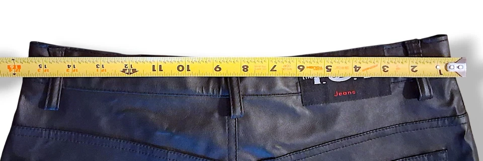 复古 Y2K l.e.i. 黑色素食皮裤 9 码复古 Cyber Goth 千禧年  — 第 4/4 张图片