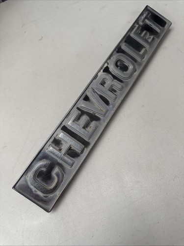 Chevrolet Chevy Van Rear Door Emblem G10 G20 G30 Badge 71-82 Sportvan Beauville - Picture 1 of 12