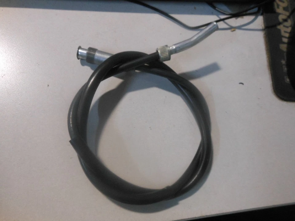 Conjunto de cable velocímetro Suzuki 78-81 PE250 80-81 PE400 34910-40611 NUEVO DE STOCK Foto 3 de 4