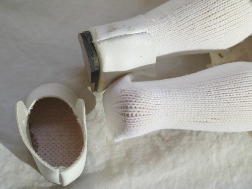 Bambola vintage 13" 1991 Lenox vestito in ceramica con lacci e scarpe - Foto 8 di 12