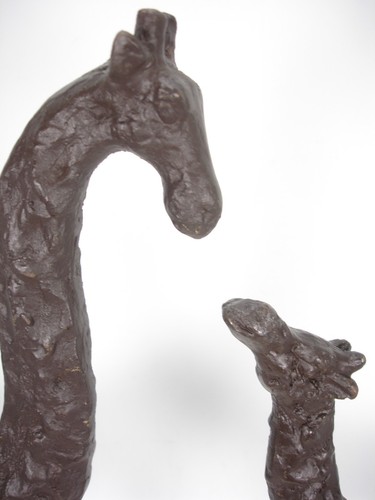 CAST IRON GIRAFFE PAIR SCULPTURE STATUE HEAVY BRONZE FINISH 15.75" & 12" TALL - Picture 6 of 12
