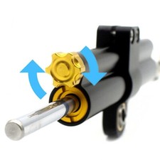 しゃん君 S/S Tee カラーちくわ｜ウサギがいる｜CUNE ONLINE STORE