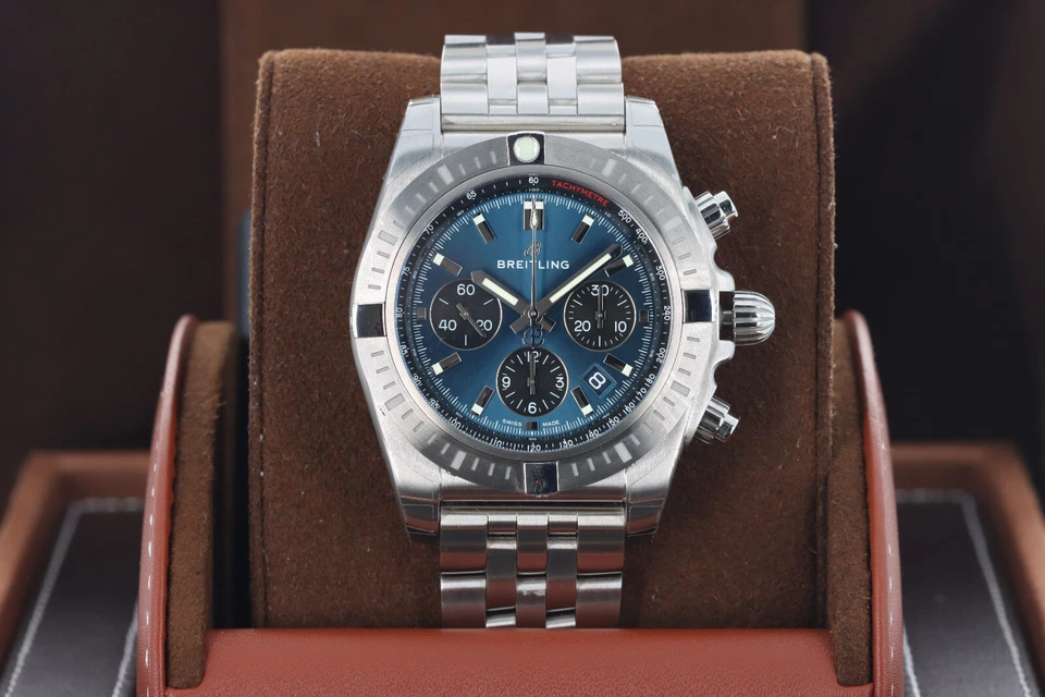 Breitling Chronomat 44mm, Blue Dial - Stainless Steel on Bracelet, AB0115101C1A1 - Image 4 of 4