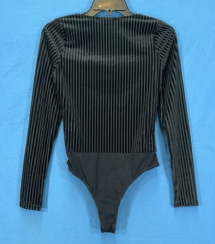 NWT LULUS Black STRIPED Velvet Burnout V-BODICE Long Sleeve TOP BODYSUIT Sz S - Picture 6 of 6