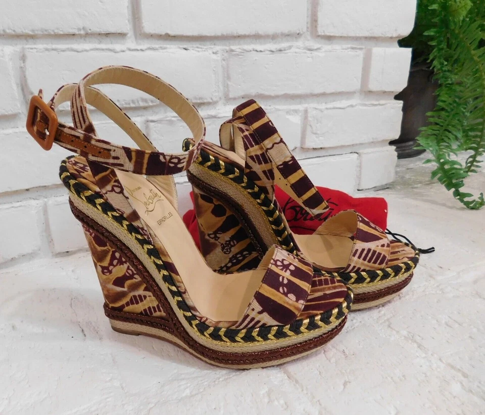Christian Louboutin Mujer Talla 37 US 7 Duplica 140 Batik Alpargata Cuñas Beige Foto 2 de 4