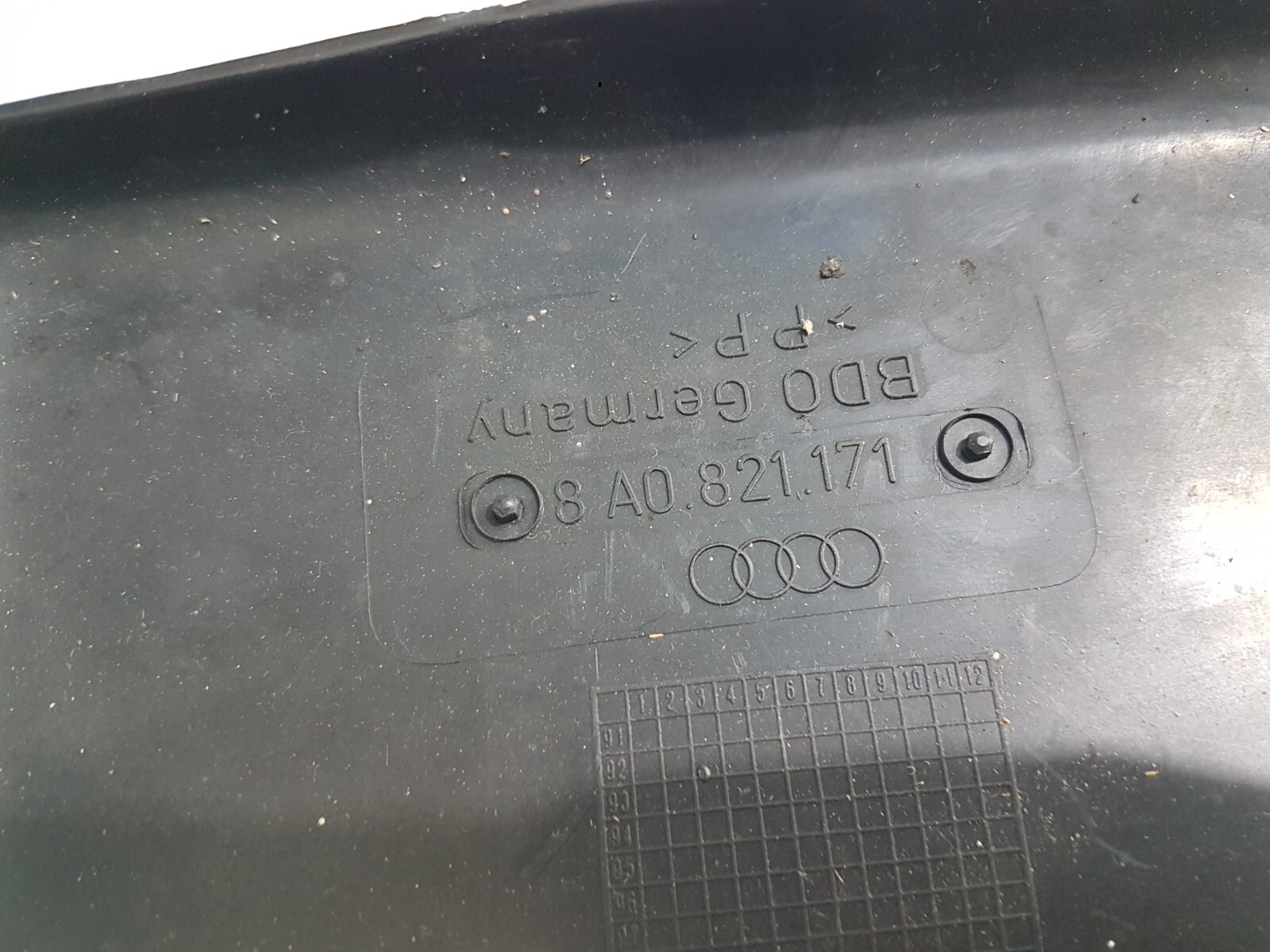 Mittelkonsole Audi A6 4f Abdeckung Serviceklappe Deckel Für Audi A6 4F C6 Skoda Superb I 3U4 2,0 2,8 OE 4F0809967 Abdeckung