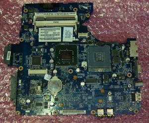 DEFEKTES HP G7000 / C700 Laptop Mainboard 462442-001 Strom aber ohne Display