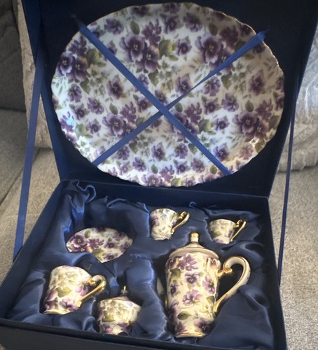 Floral Purple Porcelain Tea Set Boxed Teapot w/ Lid Cups Saucers Plate