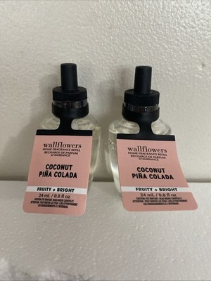 2 New COCONUT   PINA COLADA Bath & Body Works Wallflowers  Refill Bulbs